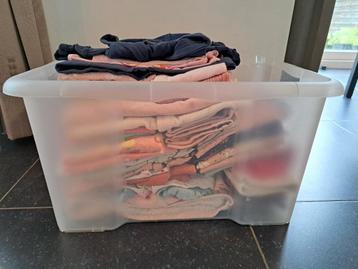Babykledij meisjes maat 74-80-86 beschikbaar voor biedingen