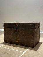 Oud houten kistje, Enlèvement, Comme neuf