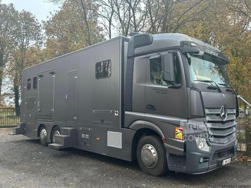 paardenvrachtwagen, Dieren en Toebehoren, Paarden en Pony's | Trailers en Aanhangwagens, Zo goed als nieuw, Overige typen, Aluminium