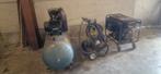 3 machines met werk aan., Ophalen