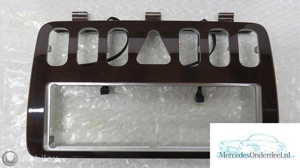 A2086801936 7400 W208 A208 CLK Wortelnoot hout paneel, Auto-onderdelen, Interieur en Bekleding, Nieuw, Ophalen of Verzenden