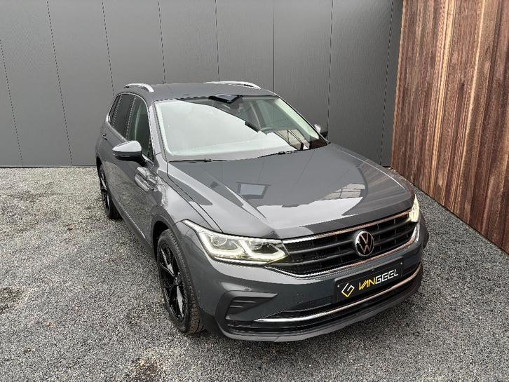 Volkswagen Tiguan, Auto's, Volkswagen, Bedrijf, Te koop, Tiguan, 360° camera, ABS, Achteruitrijcamera, Adaptieve lichten, Airbags
