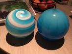 2 decoratieve bollen, Ophalen of Verzenden, Gebruikt