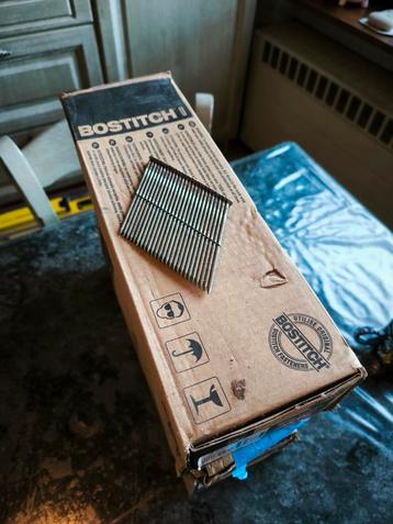 Bostitch pistool 28° Stripnagels 90mm beschikbaar voor biedingen