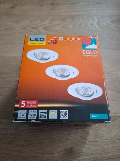 Lampe eglo, 3 luminaires encastrables, Huis en Inrichting, Lampen | Hanglampen, Nieuw, Ophalen