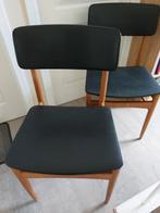 Lot de 2 Chaises vintage bois simili cuir noir, Maison & Meubles, Chaises, Deux, Enlèvement, Utilisé, Noir