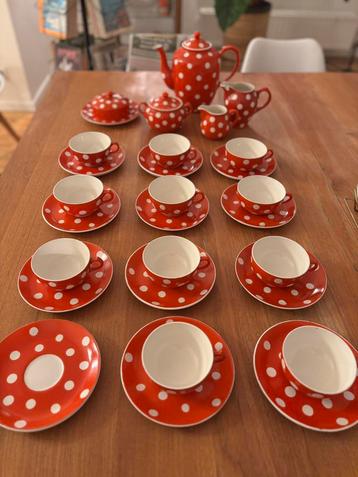 Koffieservies polkadots van Boch/Nimy beschikbaar voor biedingen