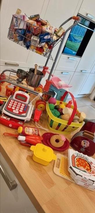 Pakket winkeltje + keukentje speelgoed kassa, Kinderen en Baby's, Speelgoed | Educatief en Creatief, Gebruikt, Ophalen