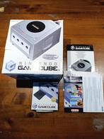 Gamecube Silver en boîte avec carte mémoire et une manette, Consoles de jeu & Jeux vidéo, Consoles de jeu | Nintendo GameCube