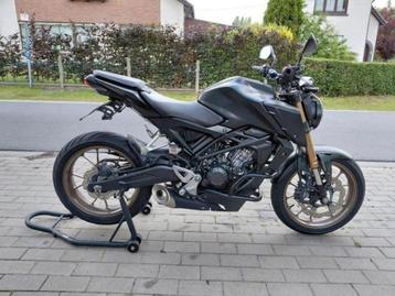 Honda cb125R beschikbaar voor biedingen