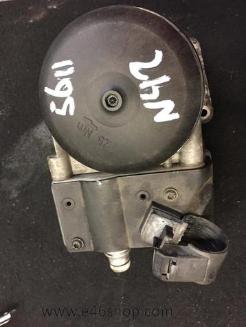 Oliefilterhuis BMW E90  E46 316i 318i N42 motor beschikbaar voor biedingen