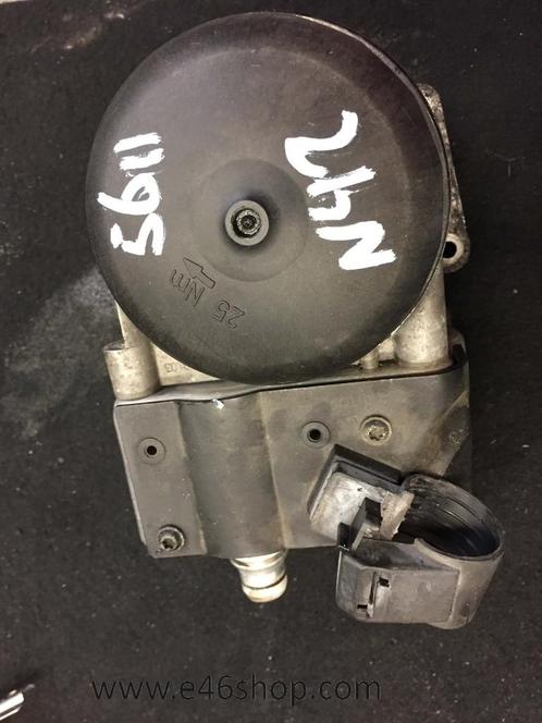 Oliefilterhuis BMW E90  E46 316i 318i N42 motor, Auto-onderdelen, Filters, BMW, Gebruikt, Ophalen of Verzenden