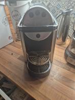 Machine cafe nespresso, Huis en Inrichting, Ophalen, Zo goed als nieuw