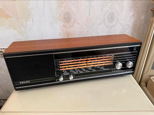 Vintage philips 22rb 382 radio, Audio, Tv en Foto, Radio's, Radio, Ophalen