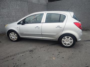 Opel corsa 1.2ess. Clim gps cruse contrôle technique ok beschikbaar voor biedingen