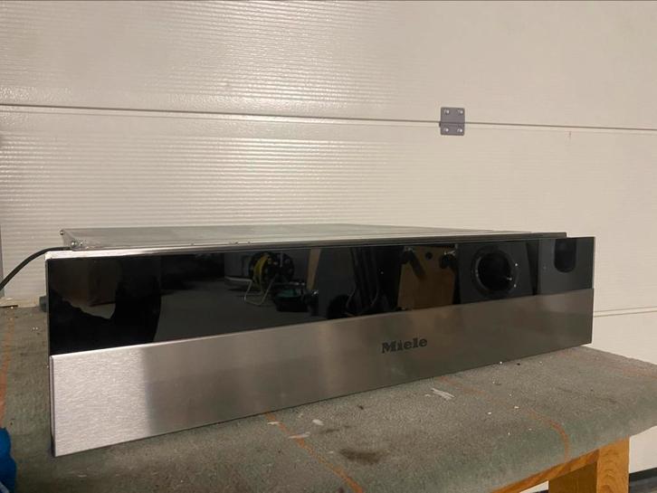 Miele warmhoudlade 2022 | Levering mogelijk, Elektronische apparatuur, Microgolfovens, Zo goed als nieuw, Inbouw, Combi-microgolfoven
