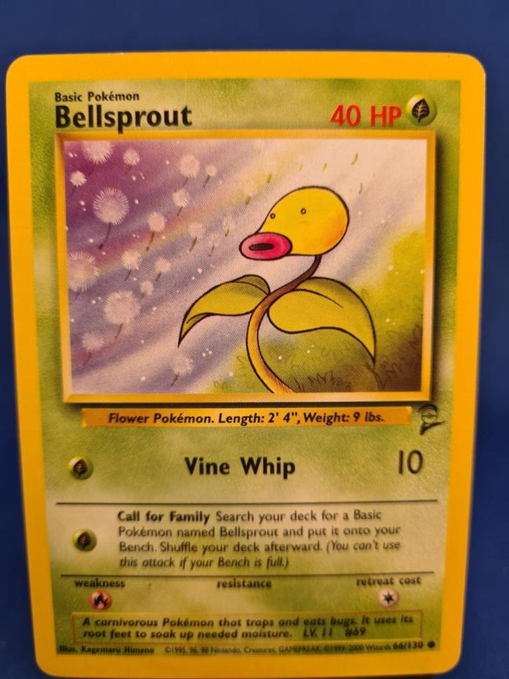 Bellsprout 66/130 - Base Set 2, Hobby en Vrije tijd, Verzamelkaartspellen | Pokémon, Gebruikt, Verzenden