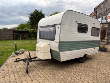 Caravan chateau 320 touring