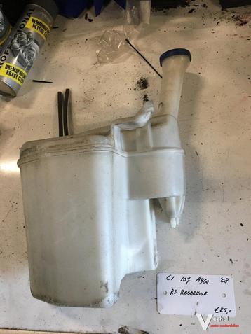 Citroen C1 Toyota Aygo Peugeot 107   1.0 2008 Ruitnesproeier beschikbaar voor biedingen