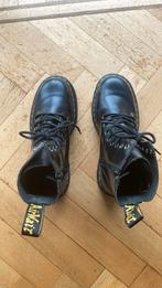 Boots Doc Martens noire femme taille 40, Vêtements | Femmes, Chaussures, Comme neuf, Noir, Doc Martens, Boots et Botinnes