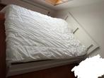 Bed 160 + matras, Huis en Inrichting, Ophalen, Gebruikt, Wit, Tweepersoons