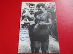 wielerkaart 1949 team stella   jean bobet  signe, Sports & Fitness, Cyclisme, Comme neuf, Envoi