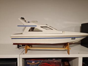 Modèle RC de yacht radiocommandé prêt ! ! !, Hobby & Loisirs créatifs, Enlèvement, Utilisé