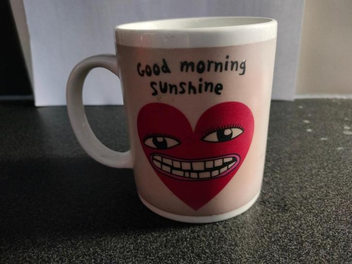 ☀️😁☀️😍 Magische mok Smiley Good Morning Shunsine ☀️☀️☀️, Huis en Inrichting, Keuken | Servies, Zo goed als nieuw, Kop(pen) en/of Schotel(s)