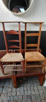 2 kerkstoelen, Ophalen