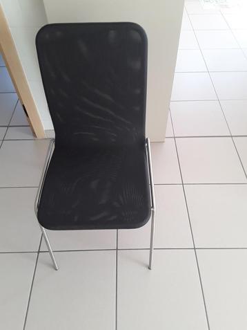 Tuinstoelen in textilène beschikbaar voor biedingen