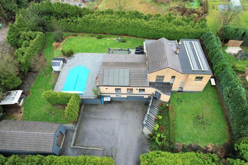 Huis à vendre à Gembloux, 4 chambres, Immo, Huizen en Appartementen te koop, Vrijstaande woning, D