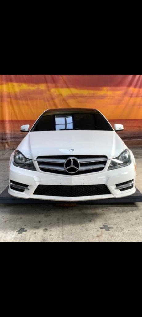 MERCEDES C250 AMG UIT HET JAAR 2013, Auto's, Mercedes-Benz, Bedrijf, C-Klasse, Benzine, Euro 6, Berline, 3 deurs, Automaat, Wit