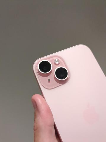 iPhone 15 128GB Roze, zeer goede staat, ruilen OK beschikbaar voor biedingen