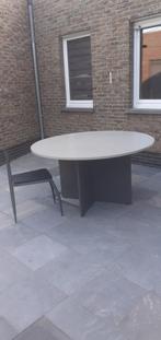 Tafel en 4 stoelen, Huis en Inrichting, Ophalen, Zo goed als nieuw, 4 stoelen kunnen apart gekocht worden 200 euro ( bespreekbaar)