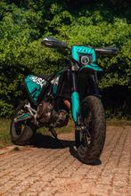 Husqvarna 701 supermotto, Motoren, Motoren | Husqvarna, 700 cc, Minimaal motorrijbewijs A2, 1 cilinder, 12 t/m 35 kW