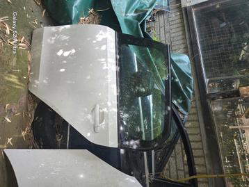 Portier links achter vw up  beschikbaar voor biedingen