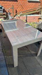 Mooi beige tafel, Ophalen, Zo goed als nieuw