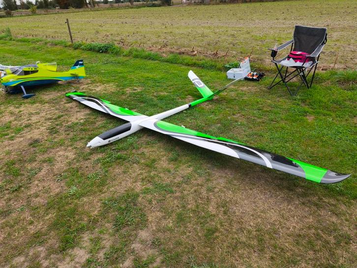 D-power Streamline 400v 4 meter zwever rtf, Hobby & Loisirs créatifs, Modélisme | Radiocommandé & Téléguidé | Avions, Enlèvement