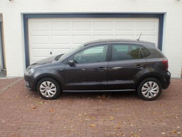 VW Polo LOUNGE 1200 TSI 4 CILINDER 90 PK beschikbaar voor biedingen