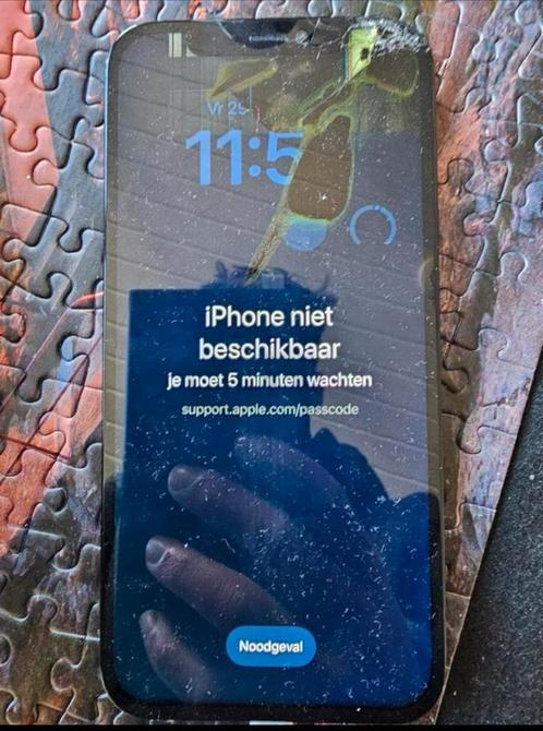 Apple iPhone 12 kapot, voor onderdelen met iCloud lock, Telecommunicatie, Mobiele telefoons | Toebehoren en Onderdelen, Niet werkend