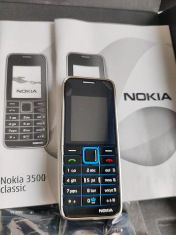 nokia 3500 classic Grey /Blue  beschikbaar voor biedingen