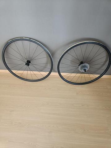 edco Carbon tubenwielen wielen + pion aspirant / nieuweling beschikbaar voor biedingen
