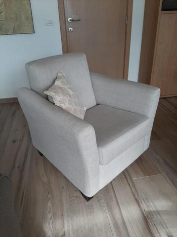 Fauteuils in landelijke stijl beschikbaar voor biedingen