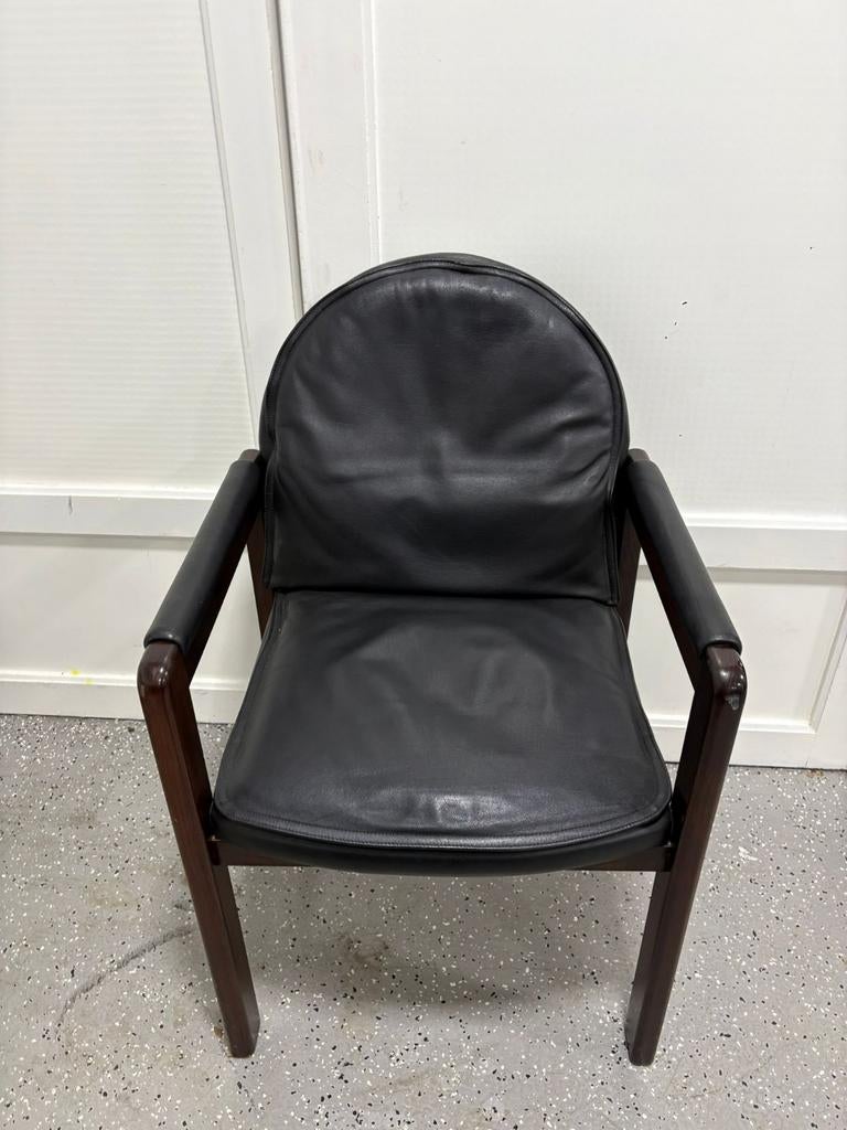 Bulo vintage comfortabele stoel designklassieker VINTAGE, Huis en Inrichting, Stoelen, Zo goed als nieuw, Vier, Leer, Zwart, Ophalen