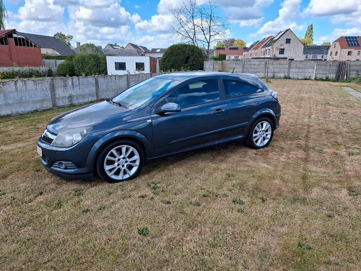 Opel astra gtc, Auto's, Opel, Particulier, Astra, Diesel, Coupé, 3 deurs, Handgeschakeld, Dealer onderhouden, Onderhoudsboekje