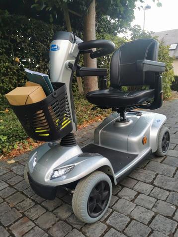 Scootmobiel invacare Leo 4-wiel elektrische invalide scooter beschikbaar voor biedingen