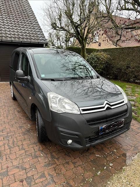Citroën Berlingo automaat met ingebouwde LAADLIFT, Auto's, Bestelwagens en Lichte vracht, Particulier, Airbags, Airconditioning