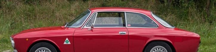 Kopen: Alfa Giulia 2000 GT Bertone en Alfa Giulia Super 1.6, Auto's, Oldtimers, Particulier, Alfa Romeo, Benzine, Coupé, 2 deurs