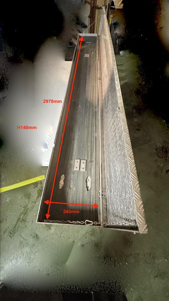 Alu Opbergbak, Doe-het-zelf en Bouw, Gereedschapskisten, Zo goed als nieuw, Ophalen