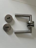 Inox deurklinken inclusief sleutelplaatjes, Doe-het-zelf en Bouw, Ophalen of Verzenden, Gebruikt, Inox, Klink of Kruk